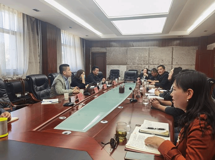 新澳彩官网
人口所师生到西藏自治区调研