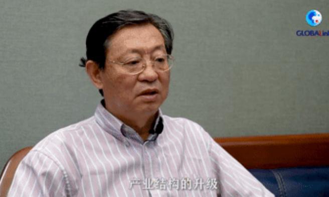 新澳彩官网
杨成钢教授就人口问题接受新华社记者采访